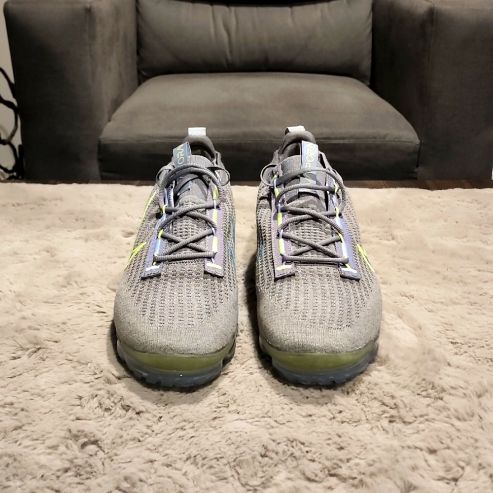 Men's Nike Vapormax Three Quarter (Brand New) Size 12